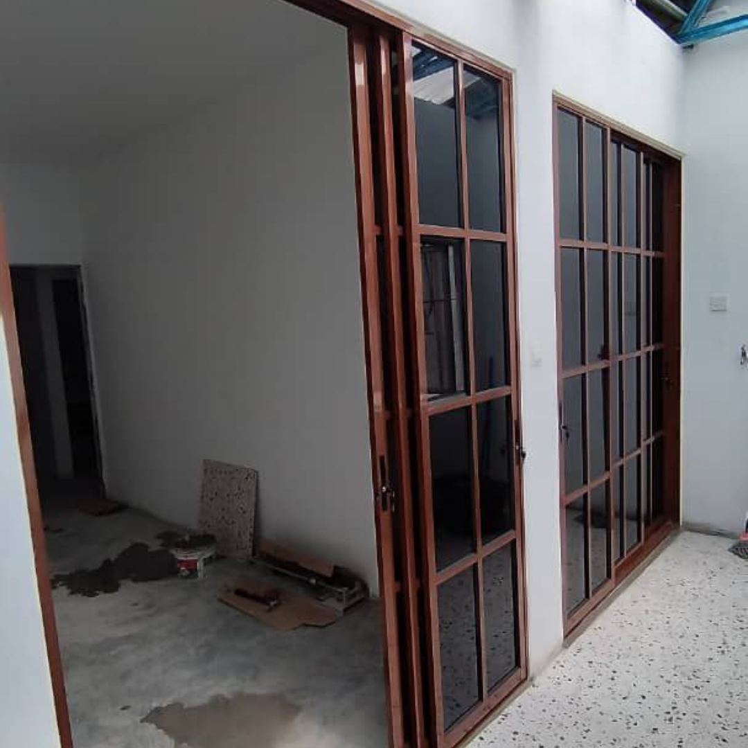 Pintu Sliding Standard – Reka Bentuk Lattice